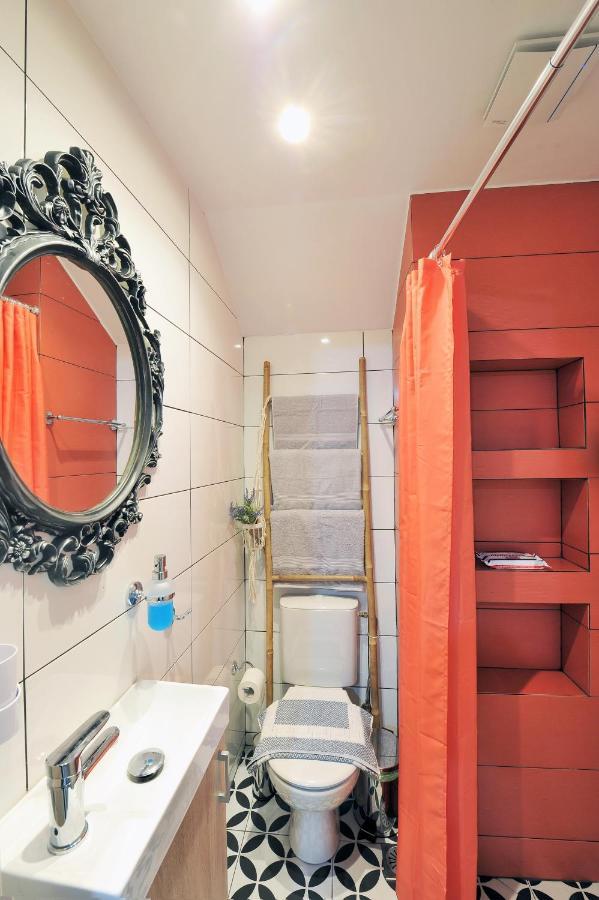 Bella Ciao Guest House Афіни Екстер'єр фото